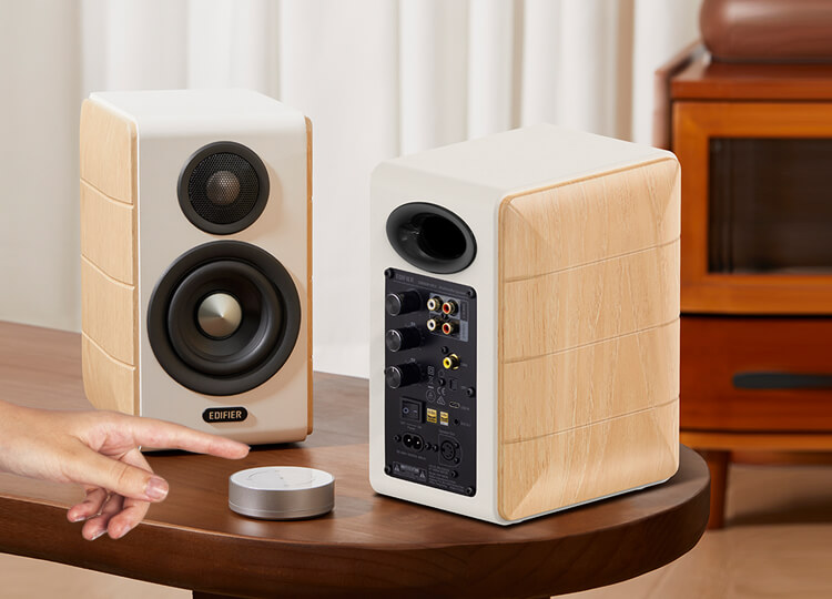 S880DB MKII speaker with configuration decoration