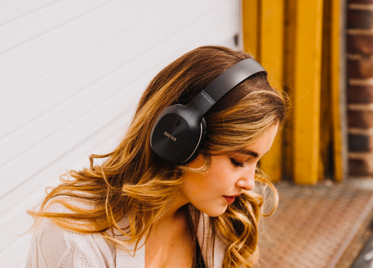 Bluetooth Stereo Headphones | W800BT Plus -【Edifier】