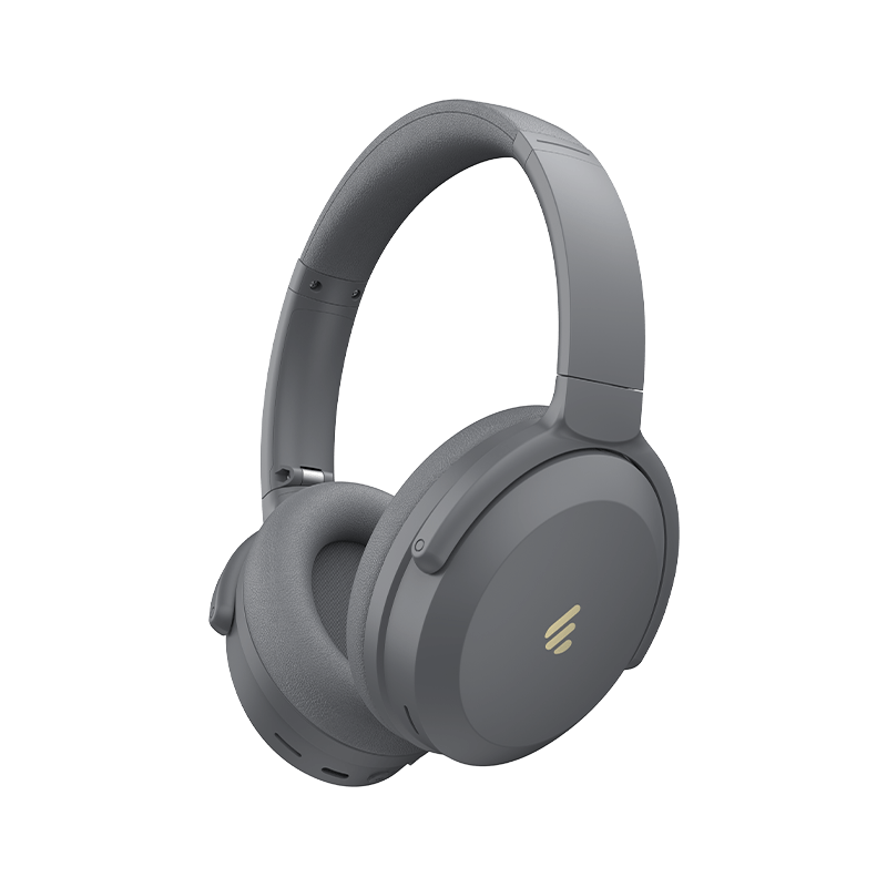 black WH700NB Pro headphones